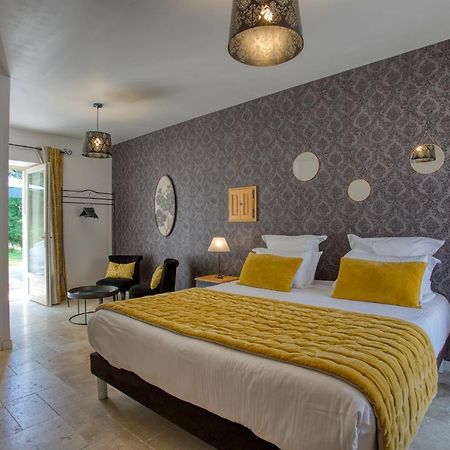 Domaine Des Pierres Blanches - Chambres D'Hotes Carlux Dış mekan fotoğraf