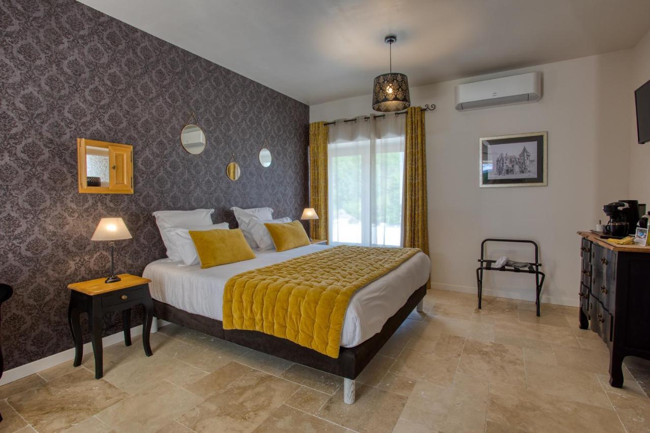 Domaine Des Pierres Blanches - Chambres D'Hotes Carlux Dış mekan fotoğraf